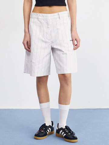 ADIDAS ORIGINALS Loosefit Broek in Wit: voorkant