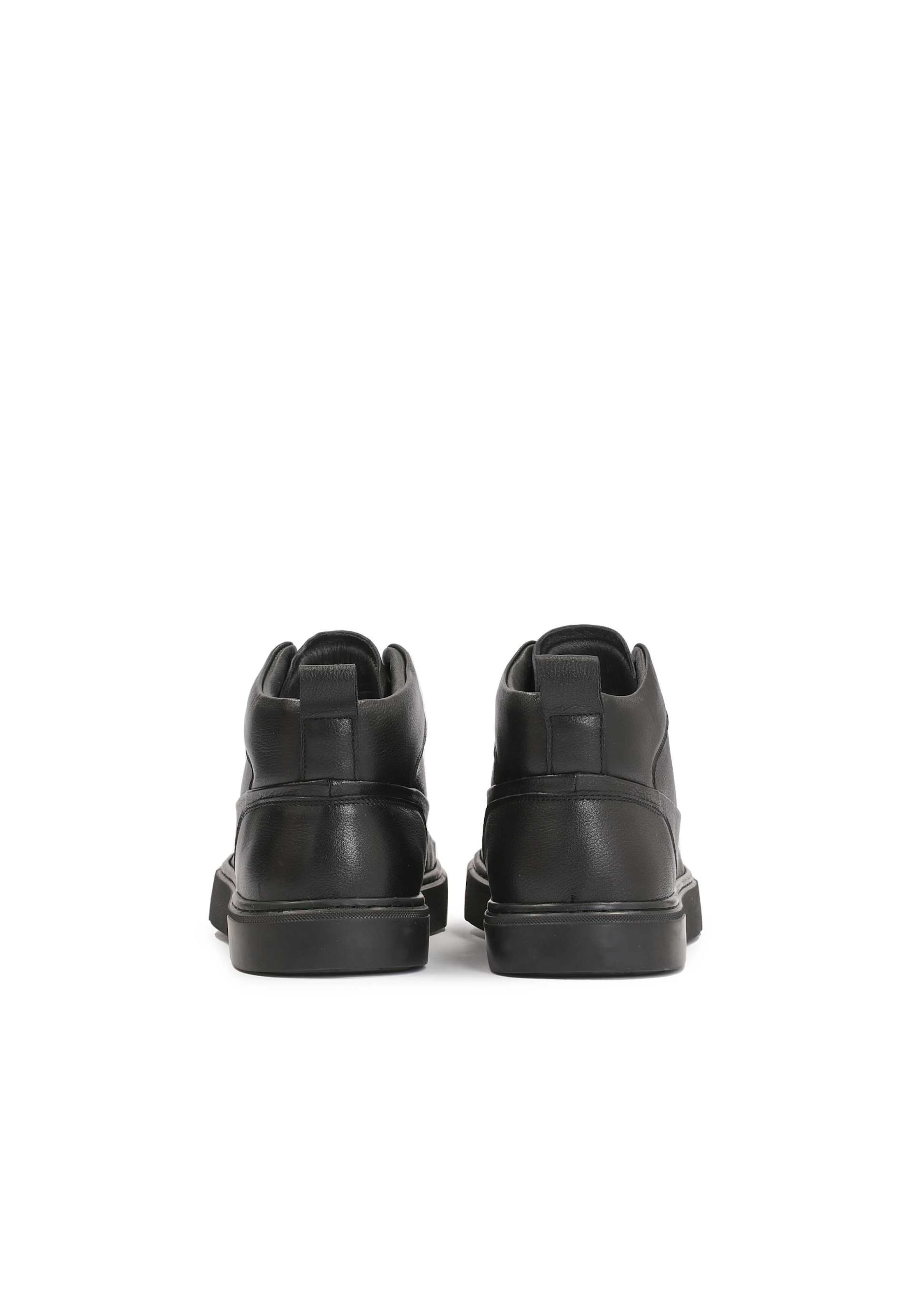 Sneaker bassa di Kazar in nero