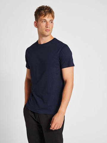 T-Shirt Hummel en bleu : devant