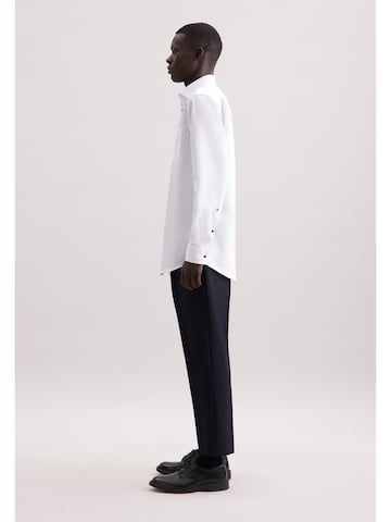 Coupe regular Chemise business SEIDENSTICKER en blanc