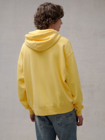 Tommy Jeans Sweatjakke i gul
