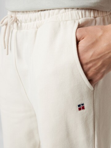 Hailys Men Normalny krój Spodnie 'Rylan' w kolorze biały