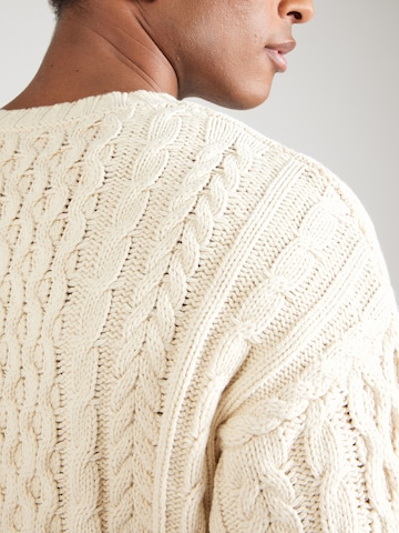 GAP Πουλόβερ σε μπεζ