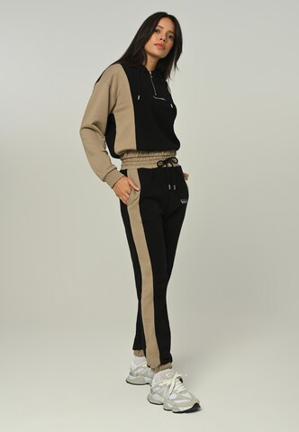 Tom Barron Tracksuit in Beige