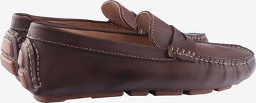 D.MoRo Shoes Classic Flats 'Farcar' in Brown