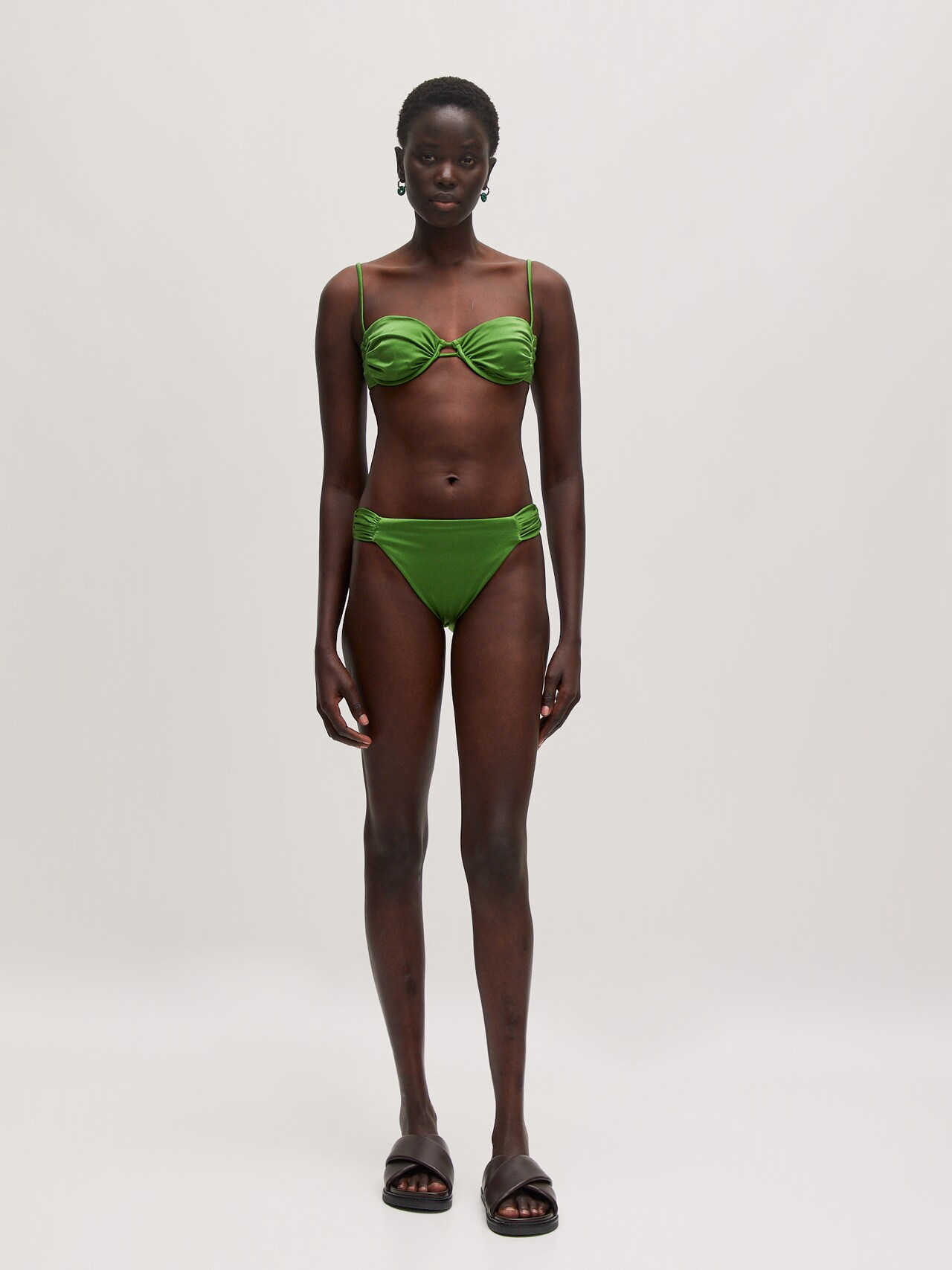 EDITED Produkte Bikinihose 'Silvana' grün