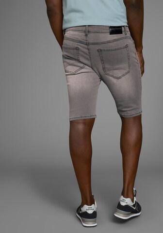 Bruno Banani LM Skinny Shorts in Grau