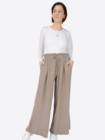 Seasons of April Wide leg Broek 'Liska' in Bruin