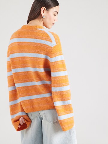 Pull-over & Other Stories en orange