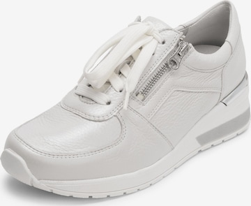 VITAFORM Sneakers laag in Wit: voorkant