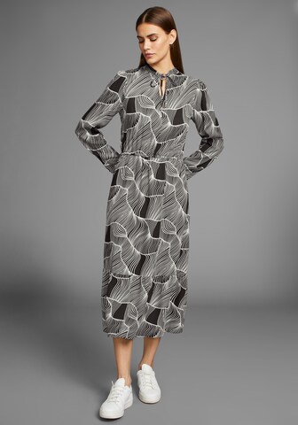 HECHTER PARIS Dress in Black