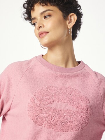 GUESS Sweatshirt 'KISS KISS' in Pink