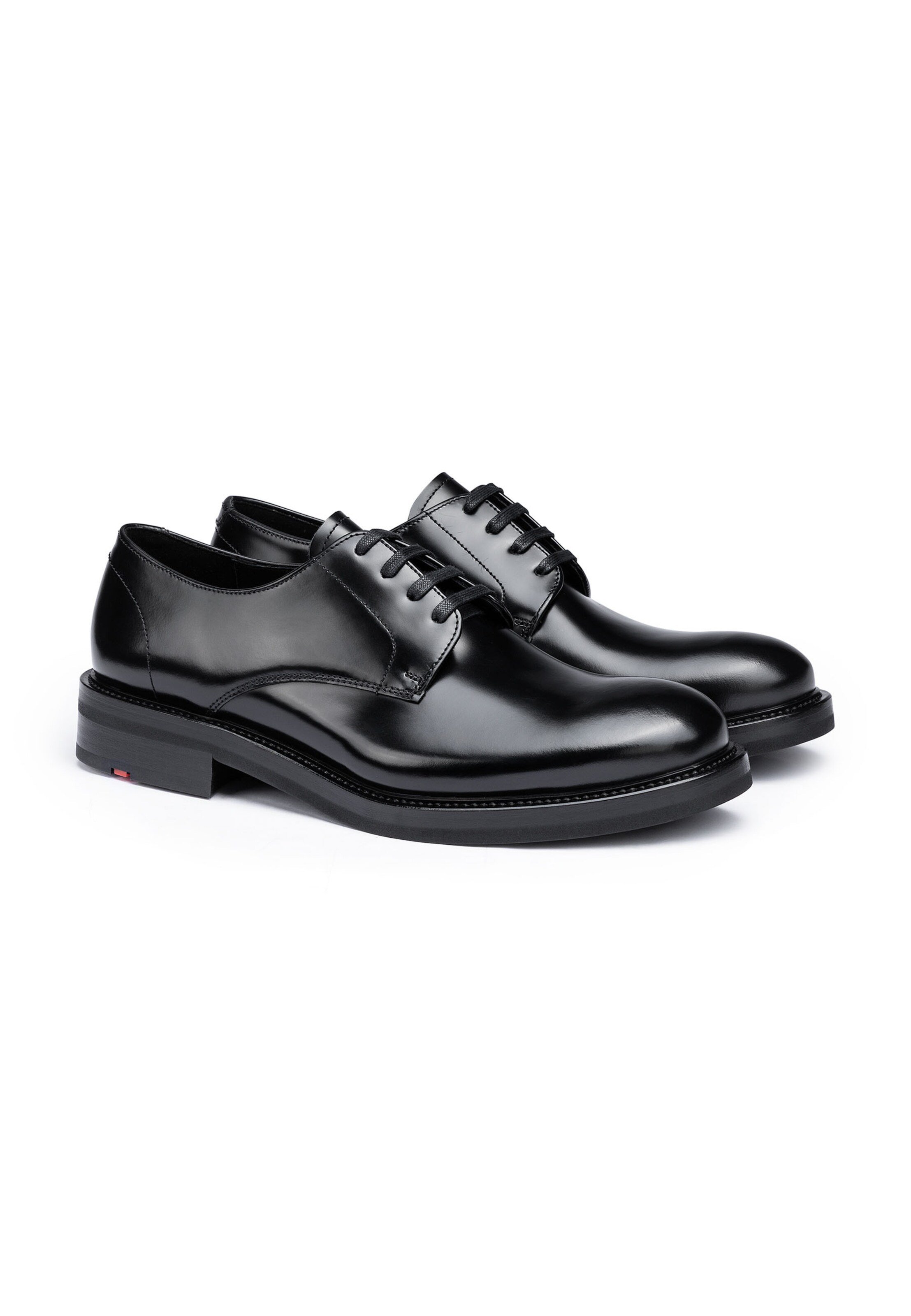 Chaussure à lacets 'RAMSEY' LLOYD en noir