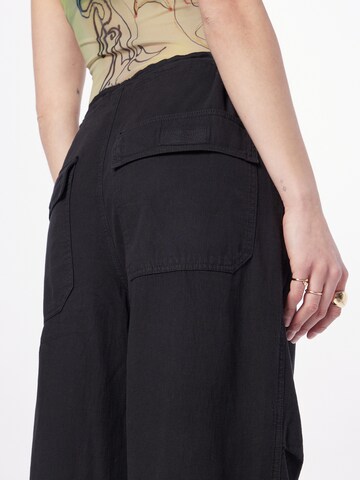 TOPSHOP Loose fit Trousers in Black