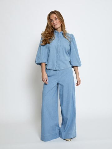 Peppercorn Regular Housut 'Nuisa' värissä sininen