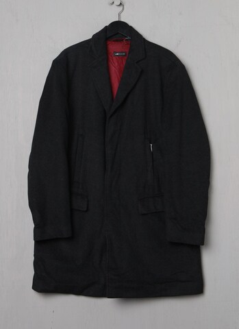 JJB BENSON Jacket & Coat in L-XL in Black: front