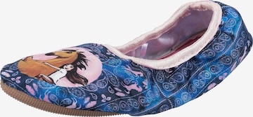 Spirit Flats in Blue: front