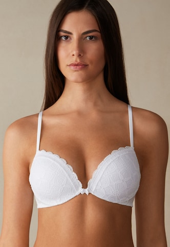 INTIMISSIMI Push-up Bra in White: front