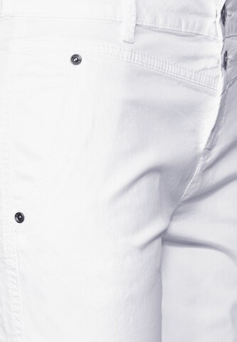 STREET ONE Slim fit Pants in White