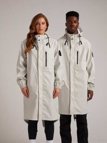 JACK1T Performance Jacket in White: front