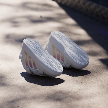 Chaussure de sport 'GRAND COURT 3.0' ADIDAS SPORTSWEAR en blanc