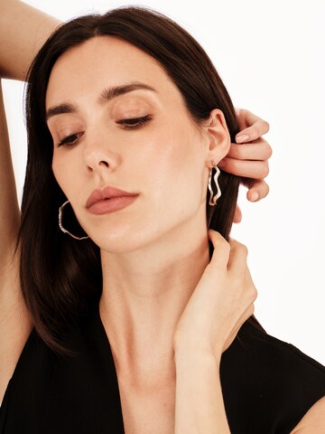 Orecchini 'ZIG ZAG' di Breil in argento: frontale