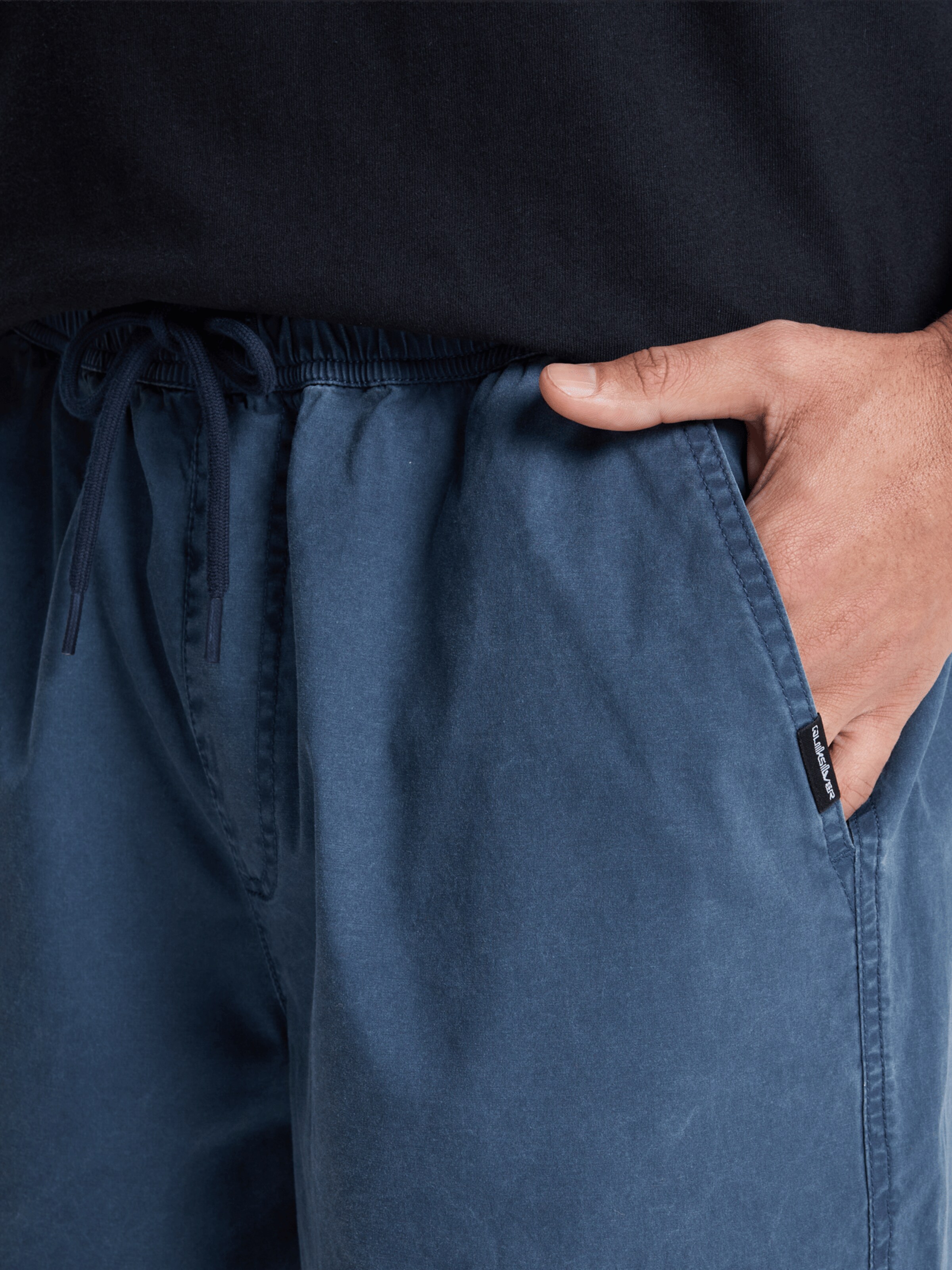 QUIKSILVER Regular Urheiluhousut 'Taxer 19' värissä sininen