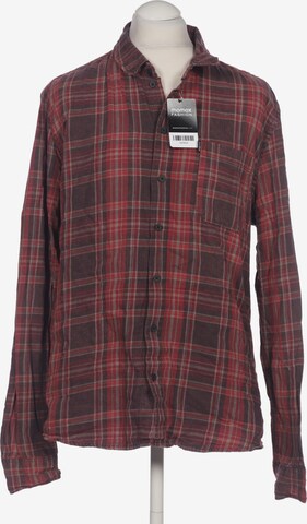 tigha Button Up Shirt in XL in Red: front