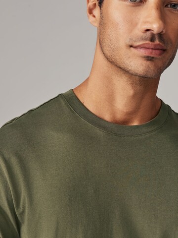 Next - Camiseta en verde