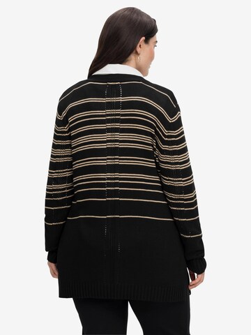 SHEEGO Knit Cardigan in Black