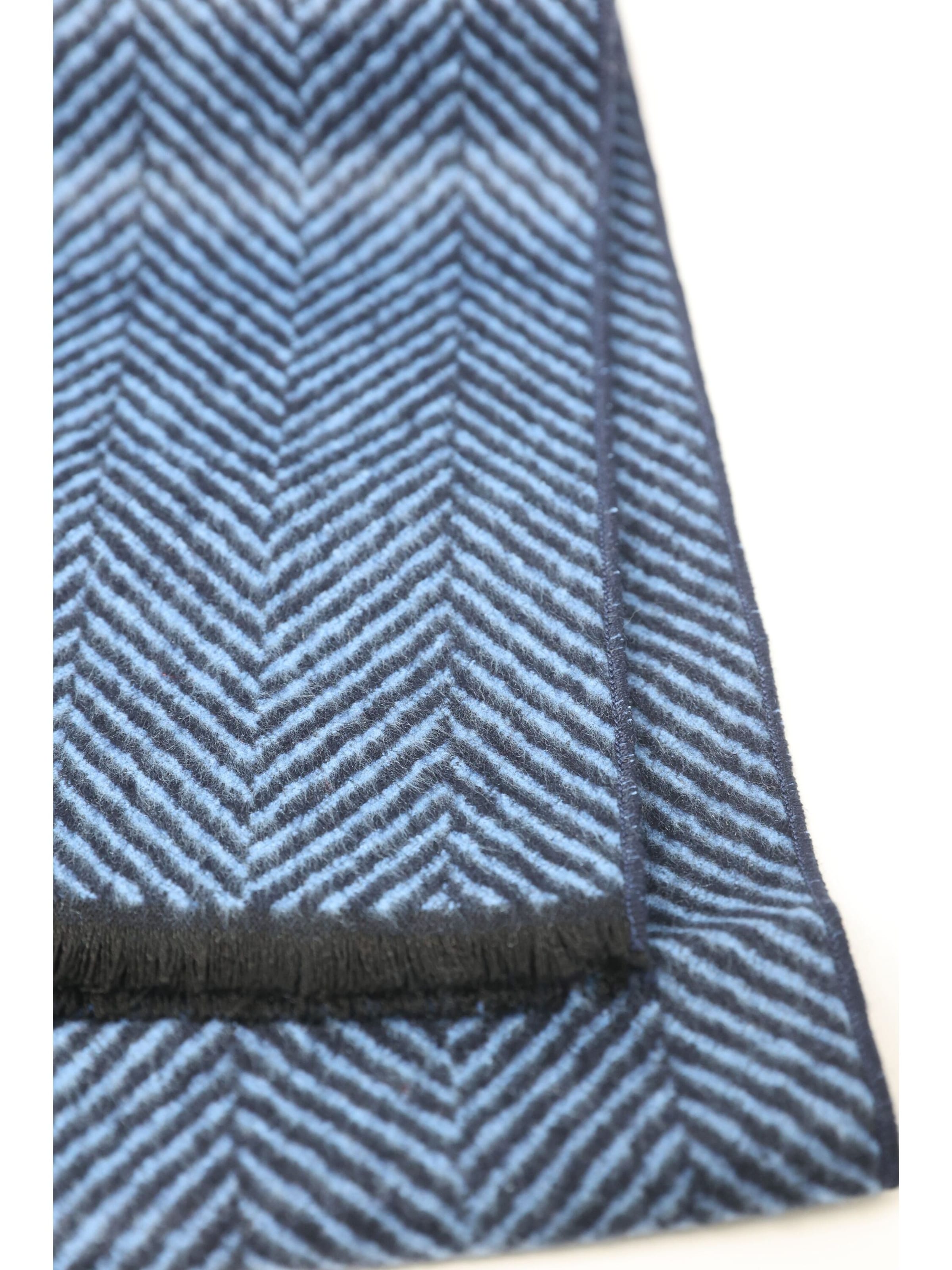 Real Guys Scarf in Blue