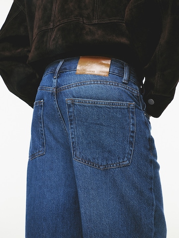 Wide leg Jeans de la Pull&Bear pe albastru