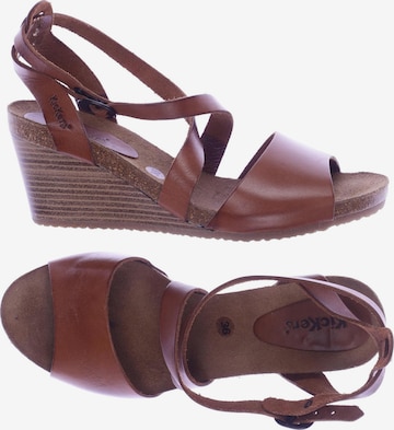 Kickers Sandals & High-Heeled Sandals in 36 in Brown: front