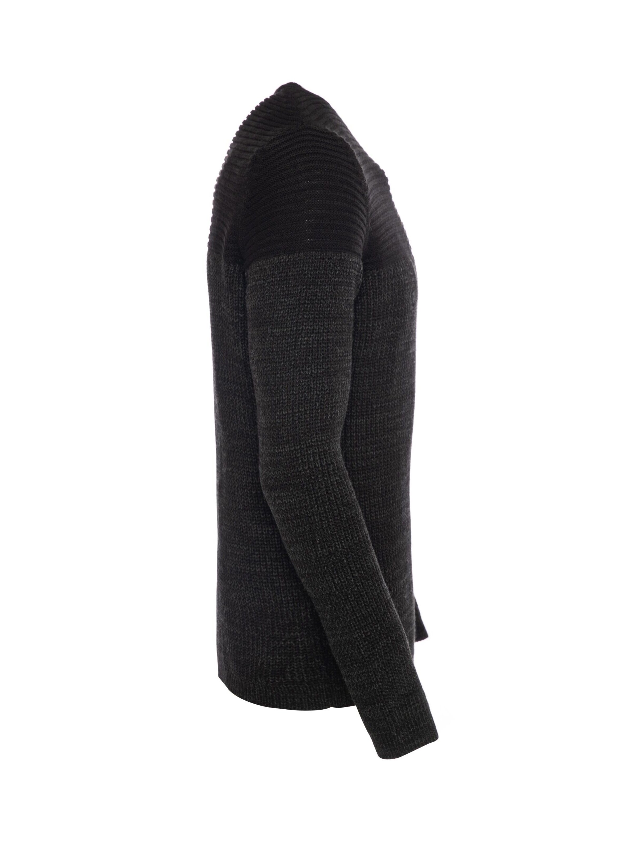 CARISMA Sweater in Black