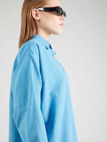 Happiness İstanbul - Blusa en azul