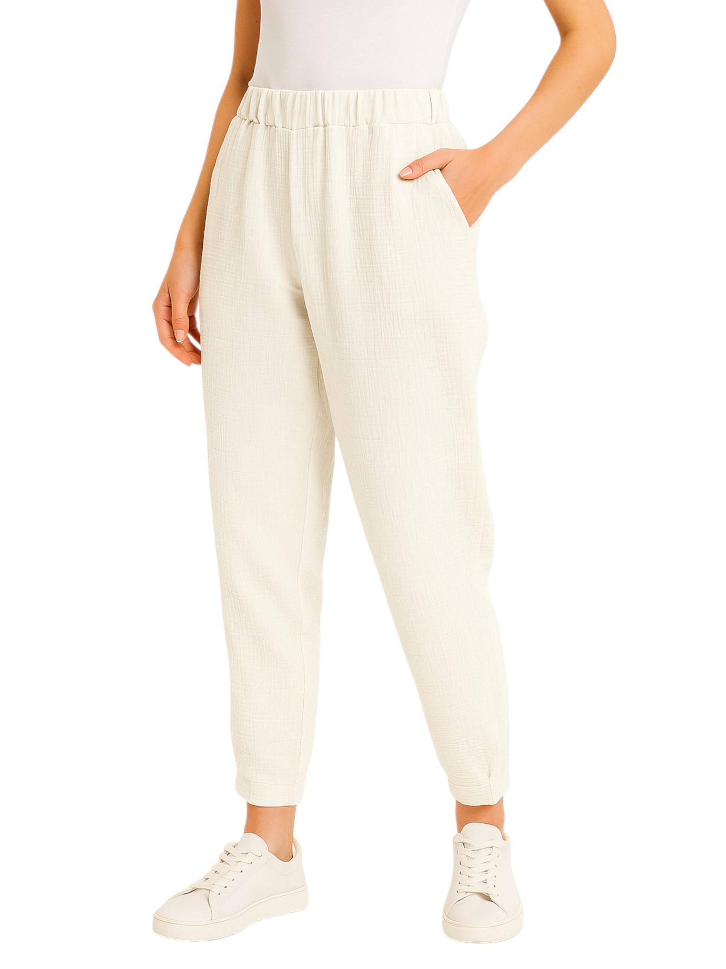Loosefit Pantalon 'EMIRA' fashionshowcase en blanc