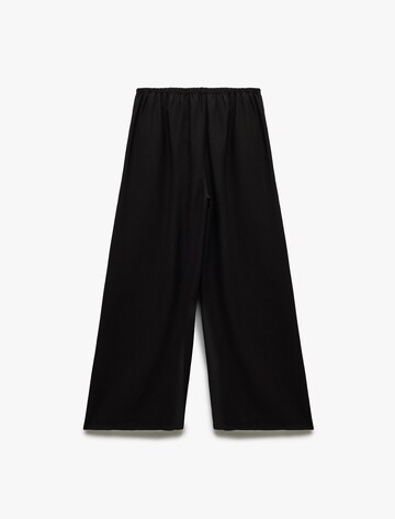 Koton Wide leg Pants in Black
