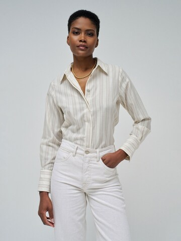 Salsa Jeans Blouse in Beige: front