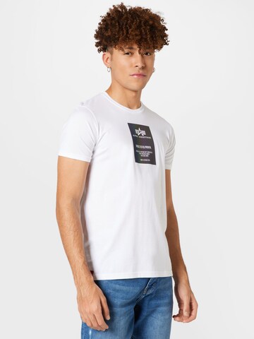 T-Shirt 'Rainbow' ALPHA INDUSTRIES en blanc : devant