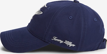 TOMMY HILFIGER Kšiltovka – modrá: přední strana