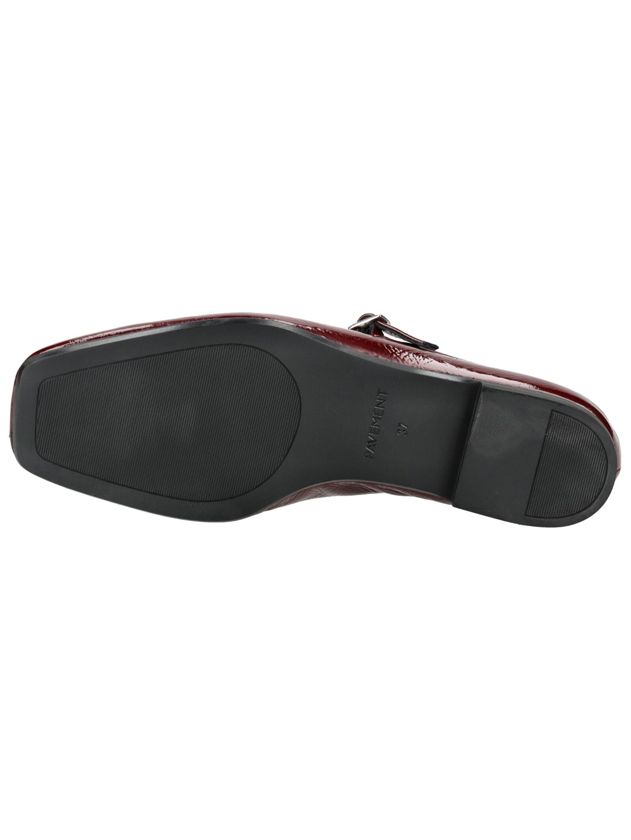 PAVEMENT Ballet Flats with Strap in Red