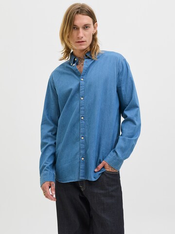 JACK & JONES Regular fit Button Up Shirt 'JJEPerfect' in Blue: front