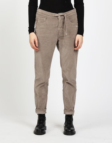 Gang Regular Pants in Brown: front