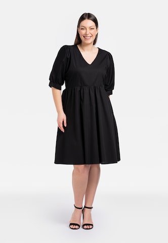 Robe de cocktail 'ZENOBIA' Karko en noir : devant