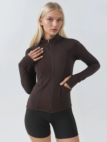 Hiccup Funktionsjacke in Braun: Vorderseite