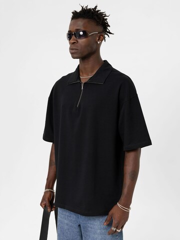 VAMOS CLO T-shirt 'Delphinium' i svart