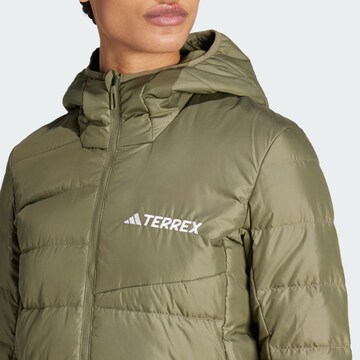 ADIDAS TERREX Ulkoilutakki värissä vihreä