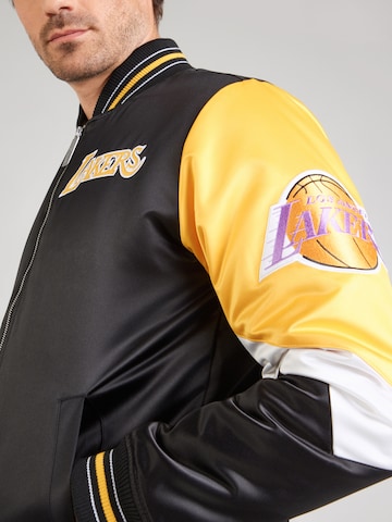 Mitchell & Ness Демисезонная куртка 'NBA THROW IT BACK LAKERS' в Черный