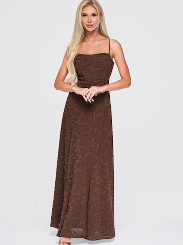 Abito di Ombre in marrone