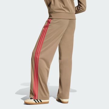 ADIDAS ORIGINALS - Perna larga Calças 'Firebird' em bege